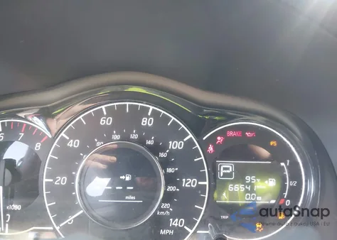 2016 Nissan Versa Note Sv z USA, uszkodzony, nr VIN 3N1CE2CP7GL385298